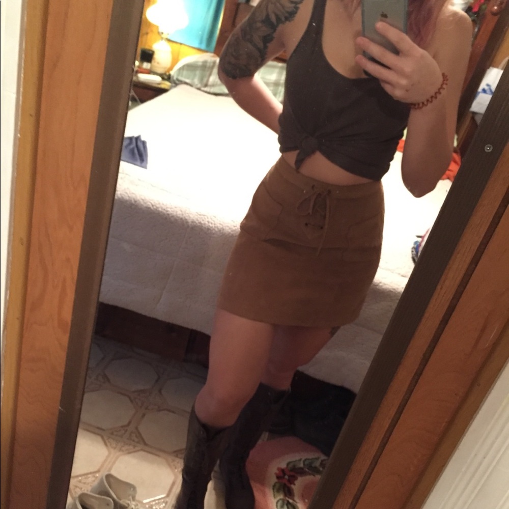 Hollister skirt size 9